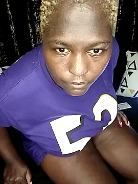 Snapshot of laviedavi chatting on March 22, 2026, 6:11 pm laviedavi online show from March 22, 2026, 6:11 pm