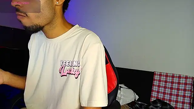 Snapshot of colinbrown chatting on February 24, 2026, 6:17 pm colinbrown online show from February 24, 2026, 6:17 pm