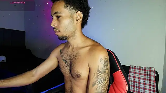 Snapshot of colinbrown chatting on March 4, 2026, 11:49 am colinbrown online show from March 4, 2026, 11:49 am