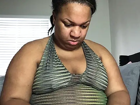 Badgirlbrittt online show from May 20, 2026, 4:35 pm