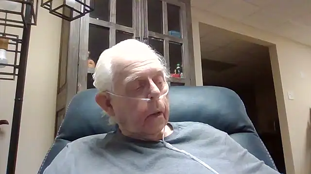 bootlegmanz online show from April 16, 2026, 3:35 pm