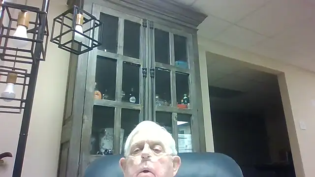 bootlegmanz online show from May 12, 2026, 2:47 pm