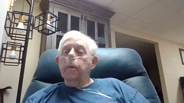 bootlegmanz online show from June 17, 2026, 6:53 pm