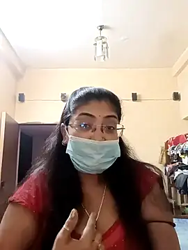 Snapshot of LAVERNIYA_ chatting on January 27, 2025, 8:07 pm LAVERNIYA online show from January 27, 2025, 8:07 pm