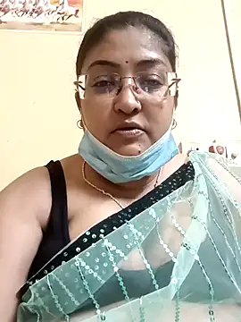 Snapshot of LAVERNIYA_ chatting on March 2, 2025, 11:18 am LAVERNIYA online show from March 2, 2025, 11:18 am