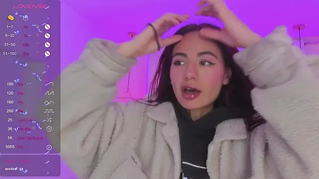 sophiecherry  online show from December 30, 2024, 8:47 pm