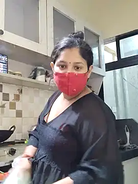 Snapshot of IND_COUPLE1 chatting on December 11, 2024, 2:00 pm IND COUPLE1 online show from December 11, 2024, 2:00 pm