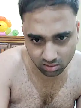 Snapshot of IND_COUPLE1 chatting on February 28, 2025, 4:10 pm IND COUPLE1 online show from February 28, 2025, 4:10 pm