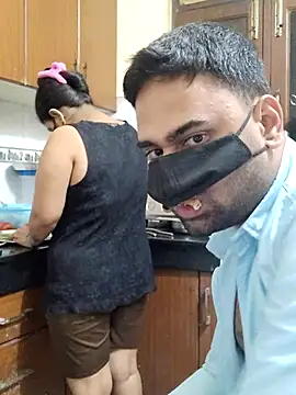 Snapshot of IND_COUPLE1 chatting on March 4, 2025, 2:21 pm IND COUPLE1 online show from March 4, 2025, 2:21 pm