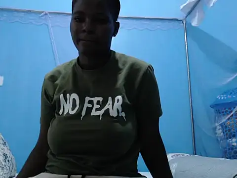 Snapshot of TrishaKalid chatting on February 14, 2026, 6:21 am TrishaKalid online show from February 14, 2026, 6:21 am