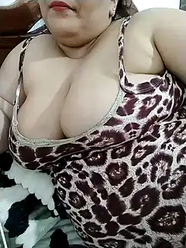 Snapshot of DALO3A85 chatting on October 11, 2025, 10:30 pm DALO3A85 online show from October 11, 2025, 10:30 pm