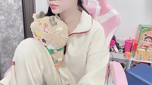 Snapshot of Virgo_686 chatting on December 25, 2024, 10:06 am Virgo 686 online show from December 25, 2024, 10:06 am