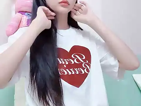 Snapshot of Virgo_686 chatting on September 23, 2025, 1:25 pm Virgo 686 online show from September 23, 2025, 1:25 pm