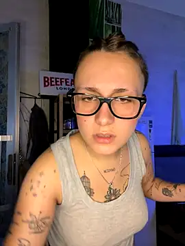 Snapshot of Hawitxui chatting on October 19, 2025, 7:53 am Hawitxui online show from October 19, 2025, 7:53 am