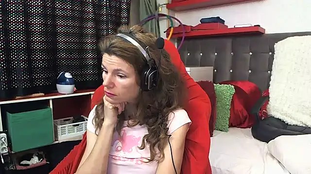 Snapshot of kellyterapy chatting on February 9, 2025, 1:00 am kellyterapy online show from February 9, 2025, 1:00 am