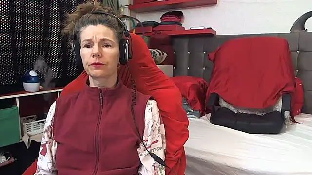 Snapshot of kellyterapy chatting on February 13, 2025, 9:17 pm kellyterapy online show from February 13, 2025, 9:17 pm