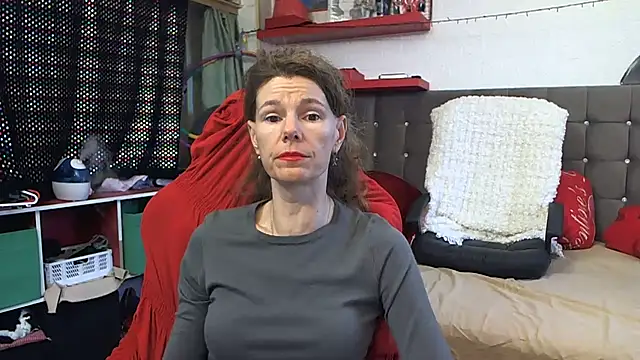 Snapshot of kellyterapy chatting on March 3, 2025, 11:00 am kellyterapy online show from March 3, 2025, 11:00 am