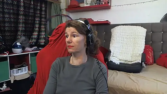 Snapshot of kellyterapy chatting on March 3, 2025, 8:21 pm kellyterapy online show from March 3, 2025, 8:21 pm