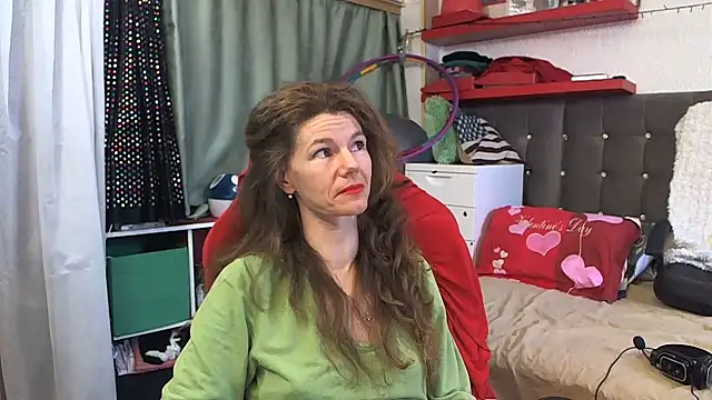 Snapshot of kellyterapy chatting on March 11, 2025, 9:56 am kellyterapy online show from March 11, 2025, 9:56 am