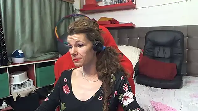 Snapshot of kellyterapy chatting on March 19, 2025, 8:54 pm kellyterapy online show from March 19, 2025, 8:54 pm