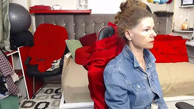 Snapshot of kellyterapy chatting on October 5, 2025, 4:00 am kellyterapy online show from October 5, 2025, 4:00 am