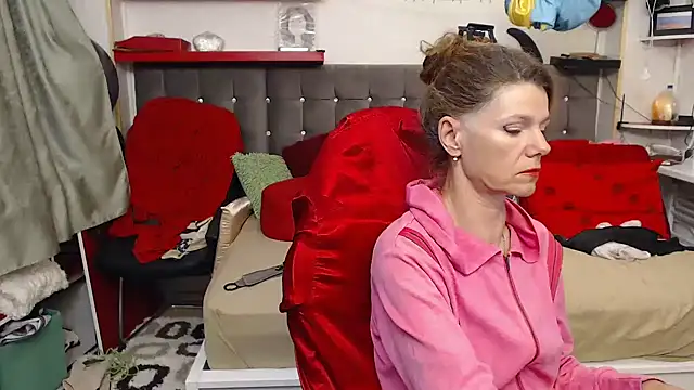 Snapshot of kellyterapy chatting on October 5, 2025, 4:05 pm kellyterapy online show from October 5, 2025, 4:05 pm