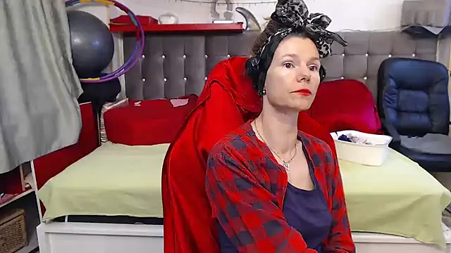 Snapshot of kellyterapy chatting on October 27, 2025, 10:41 am kellyterapy online show from October 27, 2025, 10:41 am