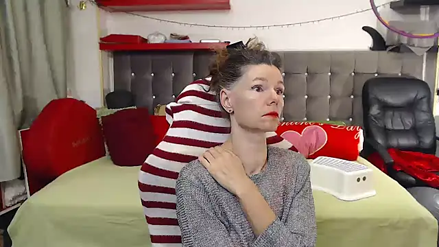 Snapshot of kellyterapy chatting on November 15, 2025, 4:10 am kellyterapy online show from November 15, 2025, 4:10 am