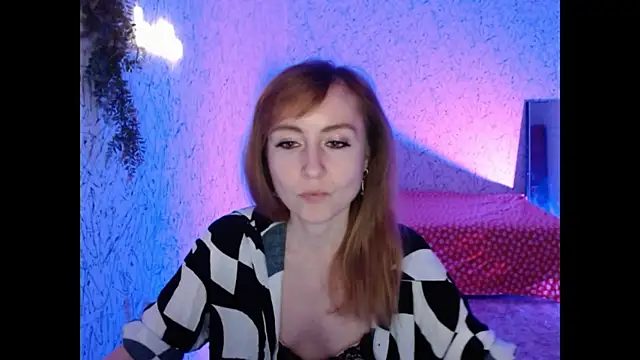 Athena Richards online show from December 14, 2024, 3:36 pm