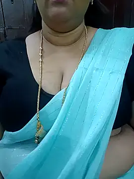 ashikaa r online show from January 18, 2026, 6:23 pm