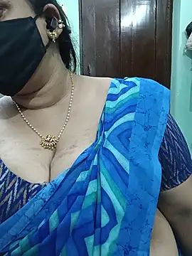 Snapshot of ashikaa_r chatting on June 14, 2026, 5:48 pm ashikaa r online show from June 14, 2026, 5:48 pm