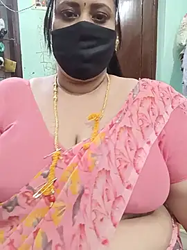 Snapshot of ashikaa_r chatting on July 21, 2026, 6:54 pm ashikaa r online show from July 21, 2026, 6:54 pm