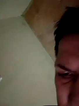 Alonsomadeira online show from March 25, 2026, 11:38 am