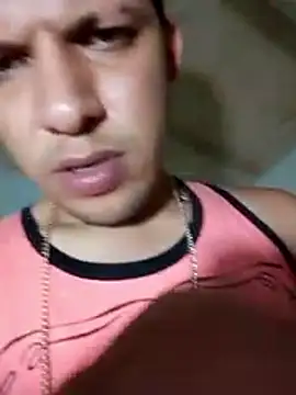 Snapshot of Alonsomadeira chatting on May 23, 2026, 7:46 am Alonsomadeira online show from May 23, 2026, 7:46 am