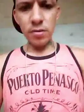 Snapshot of Alonsomadeira chatting on June 7, 2026, 1:04 pm Alonsomadeira online show from June 7, 2026, 1:04 pm