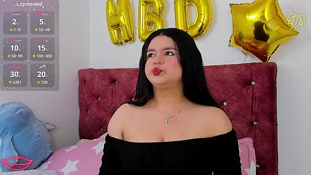 skyhotgirll online show from March 29, 2026, 5:46 pm