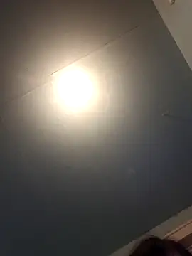 Snapshot of mcv131985 chatting on January 11, 2025, 1:16 am mcv131985 online show from January 11, 2025, 1:16 am