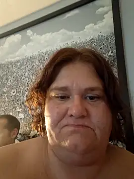 Snapshot of mcv131985 chatting on September 14, 2025, 5:17 am mcv131985 online show from September 14, 2025, 5:17 am