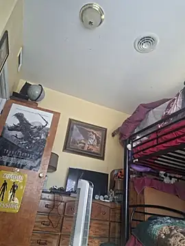 Snapshot of mcv131985 chatting on February 7, 2026, 7:50 pm mcv131985 online show from February 7, 2026, 7:50 pm