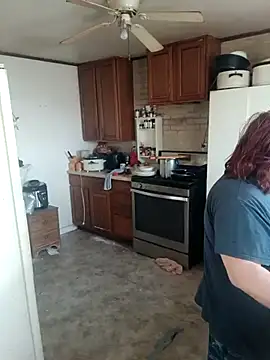 Snapshot of mcv131985 chatting on February 23, 2026, 11:35 pm mcv131985 online show from February 23, 2026, 11:35 pm