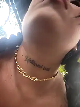 luisa16xxx online show from September 24, 2025, 7:06 pm