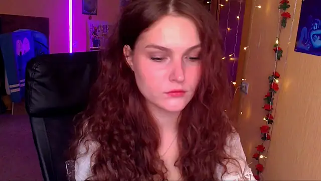 Snapshot of Jenna_Sativa chatting on June 27, 2026, 9:03 am Jenna Sativa online show from June 27, 2026, 9:03 am