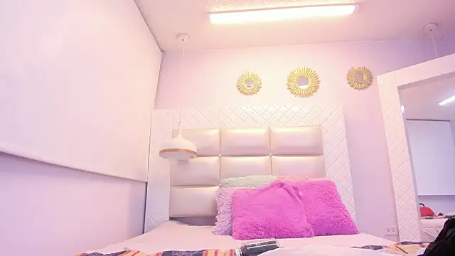 kaory azumi online show from January 19, 2026, 2:43 pm