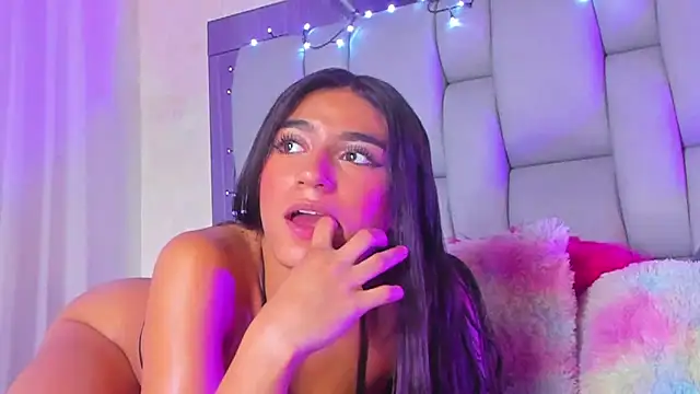 Snapshot of sophiieTaylor1 chatting on February 27, 2025, 9:11 am sophiieTaylor1 online show from February 27, 2025, 9:11 am