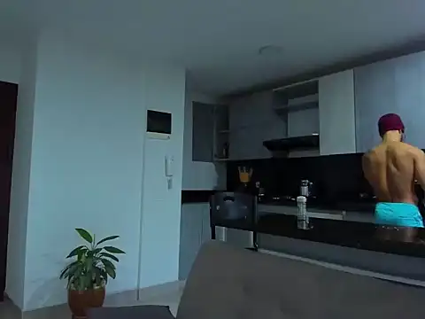 Alexander Martines online show from September 12, 2025, 10:54 pm