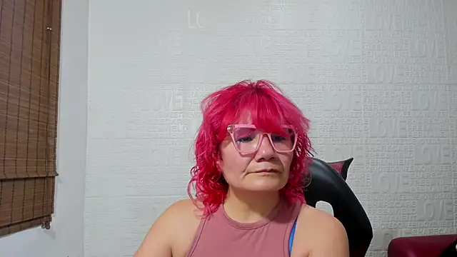 Snapshot of Salomeediaz_ chatting on February 18, 2025, 9:09 pm Salomeediaz online show from February 18, 2025, 9:09 pm