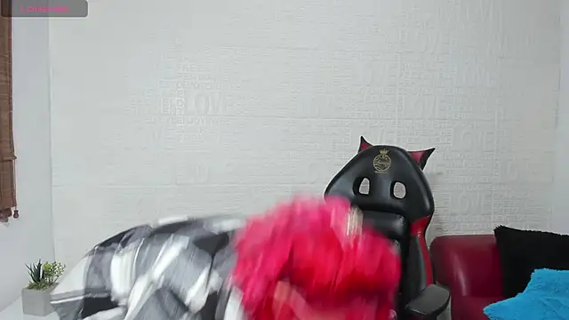 Snapshot of Salomeediaz_ chatting on March 11, 2025, 2:21 am Salomeediaz online show from March 11, 2025, 2:21 am