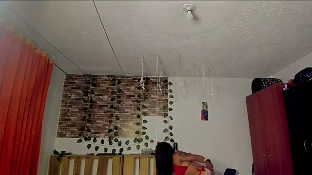 Snapshot of nicole_volkov chatting on November 19, 2025, 6:24 am nicole volkov online show from November 19, 2025, 6:24 am