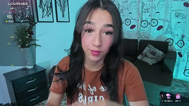 SaraaMills online show from January 28, 2025, 7:32 pm