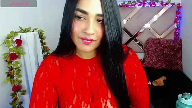 Snapshot of Charlotte_cute18 chatting on February 25, 2025, 4:46 am Charlotte cute18 online show from February 25, 2025, 4:46 am